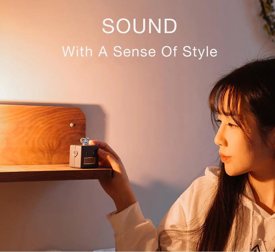 Mini Robot Bluetooth Speaker - TechNova Innovate